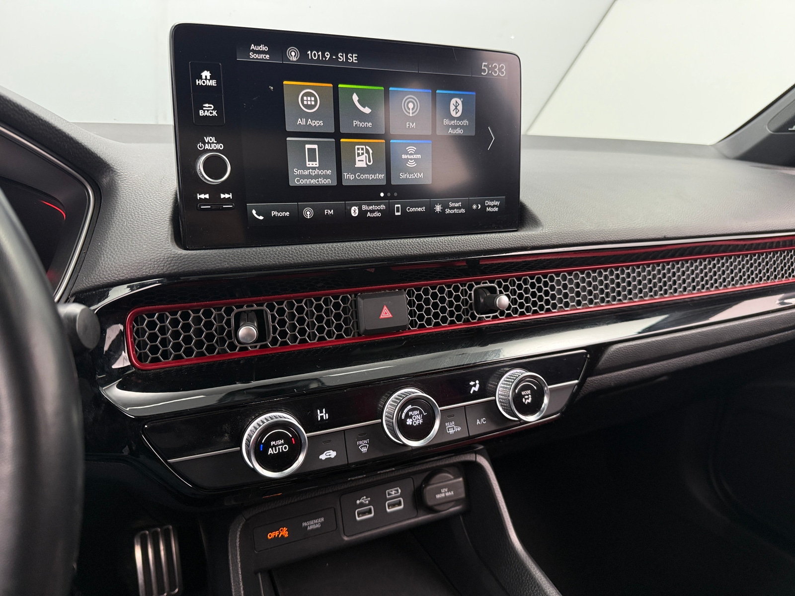 Thumbnail: 2023 Honda Civic - 4