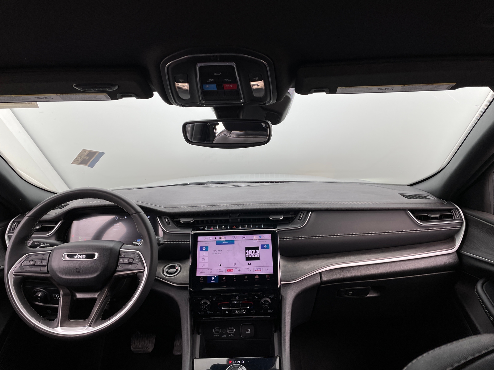 Thumbnail: 2024 Jeep Grand Cherokee - 3