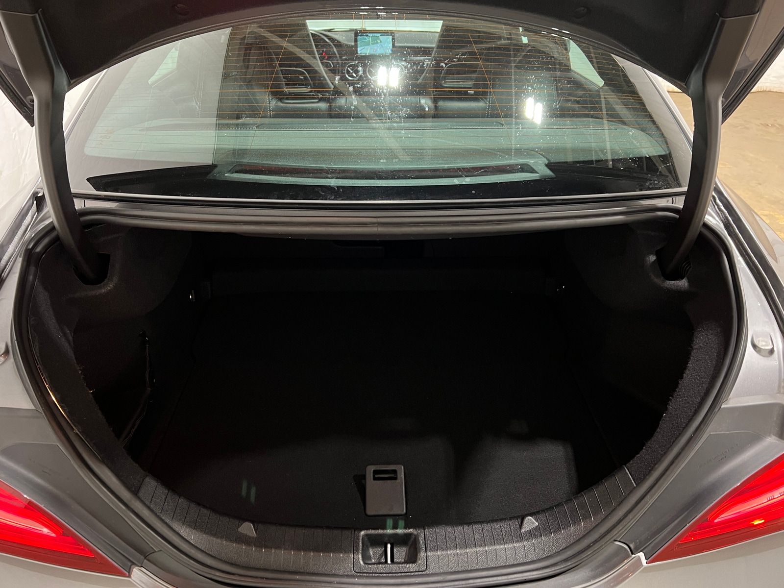 Thumbnail: 2018 Mercedes-Benz CLA - 4