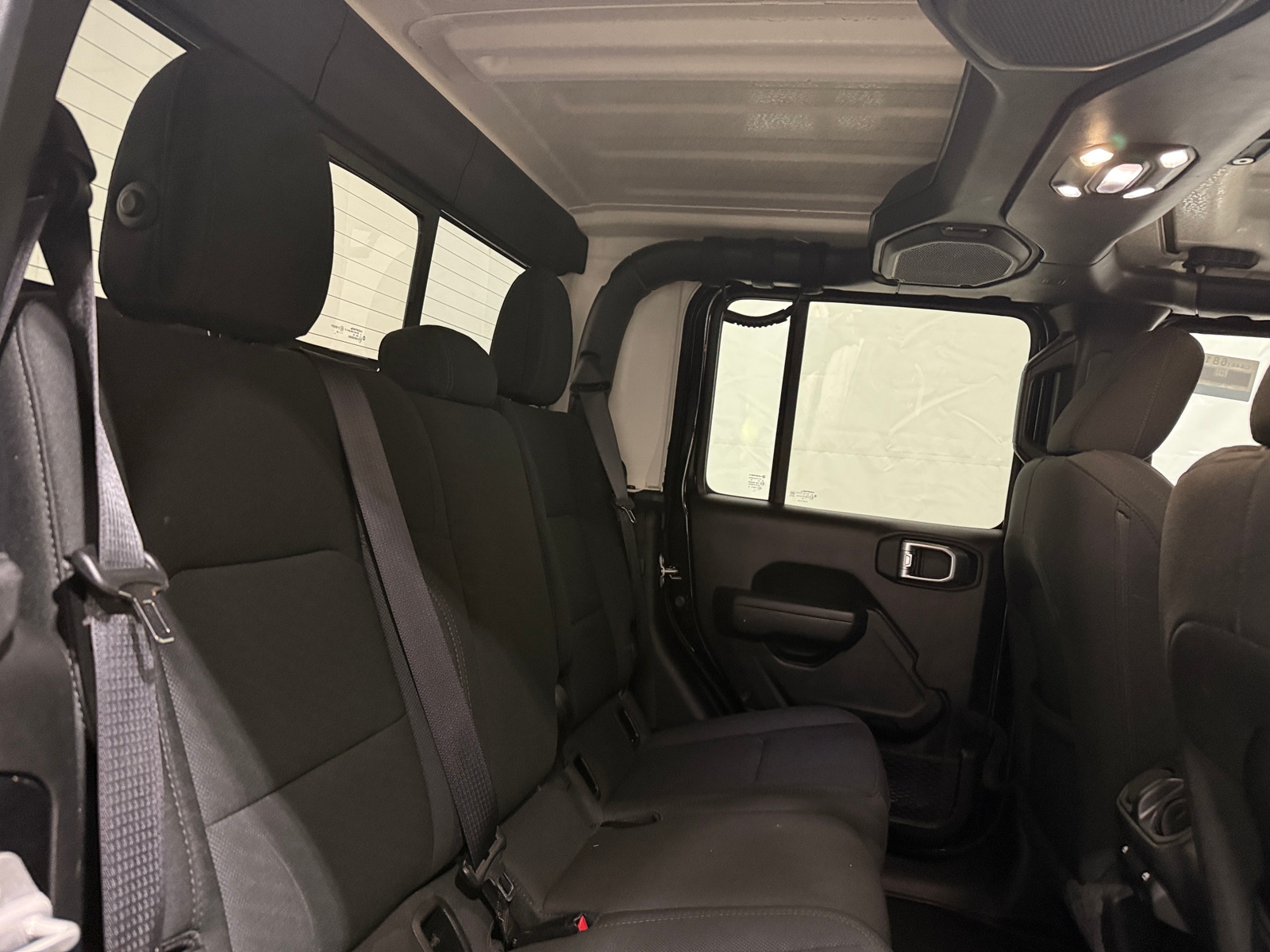 Thumbnail: 2022 Jeep Gladiator - 6