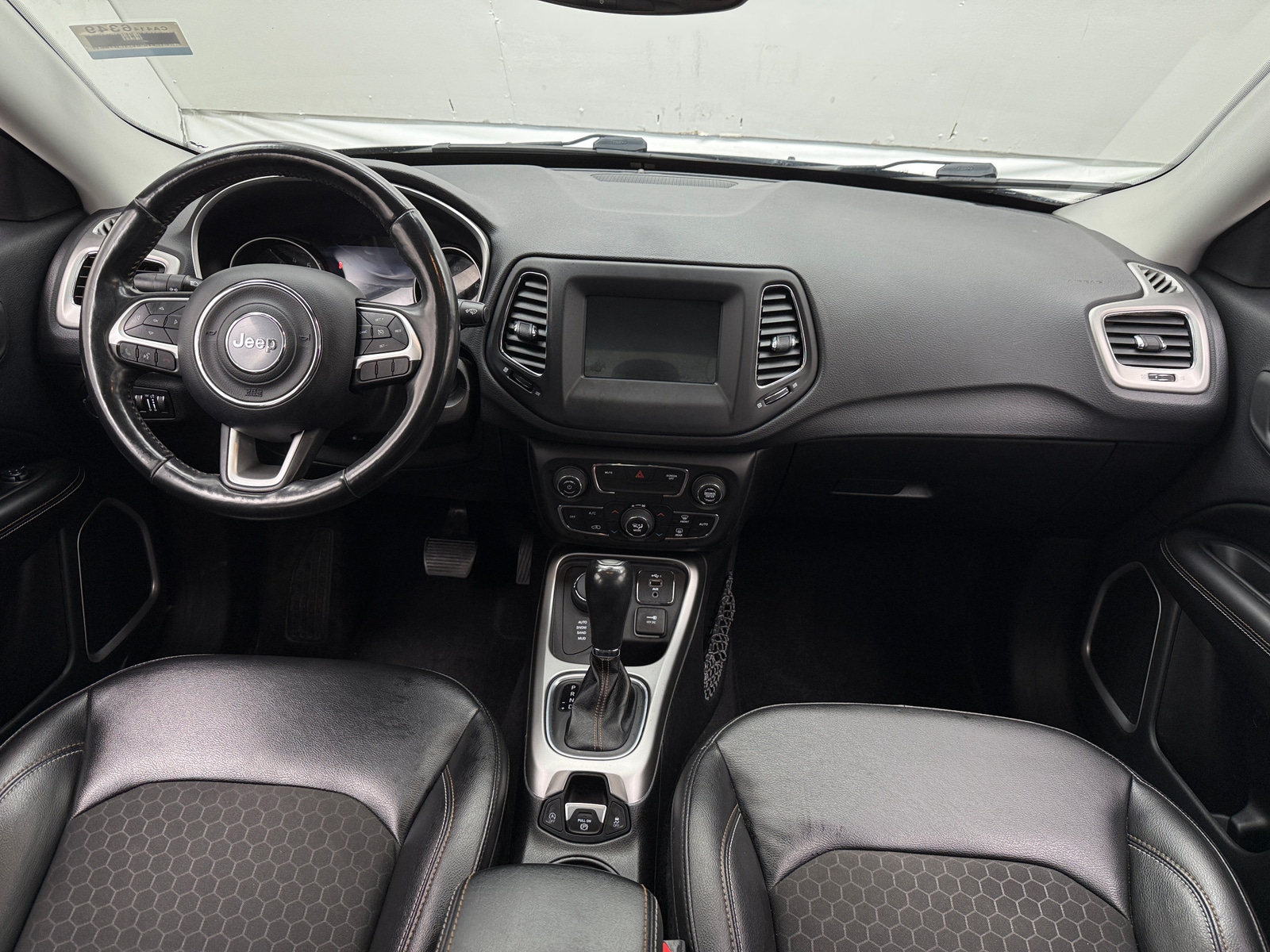 Thumbnail: 2020 Jeep Compass - 3