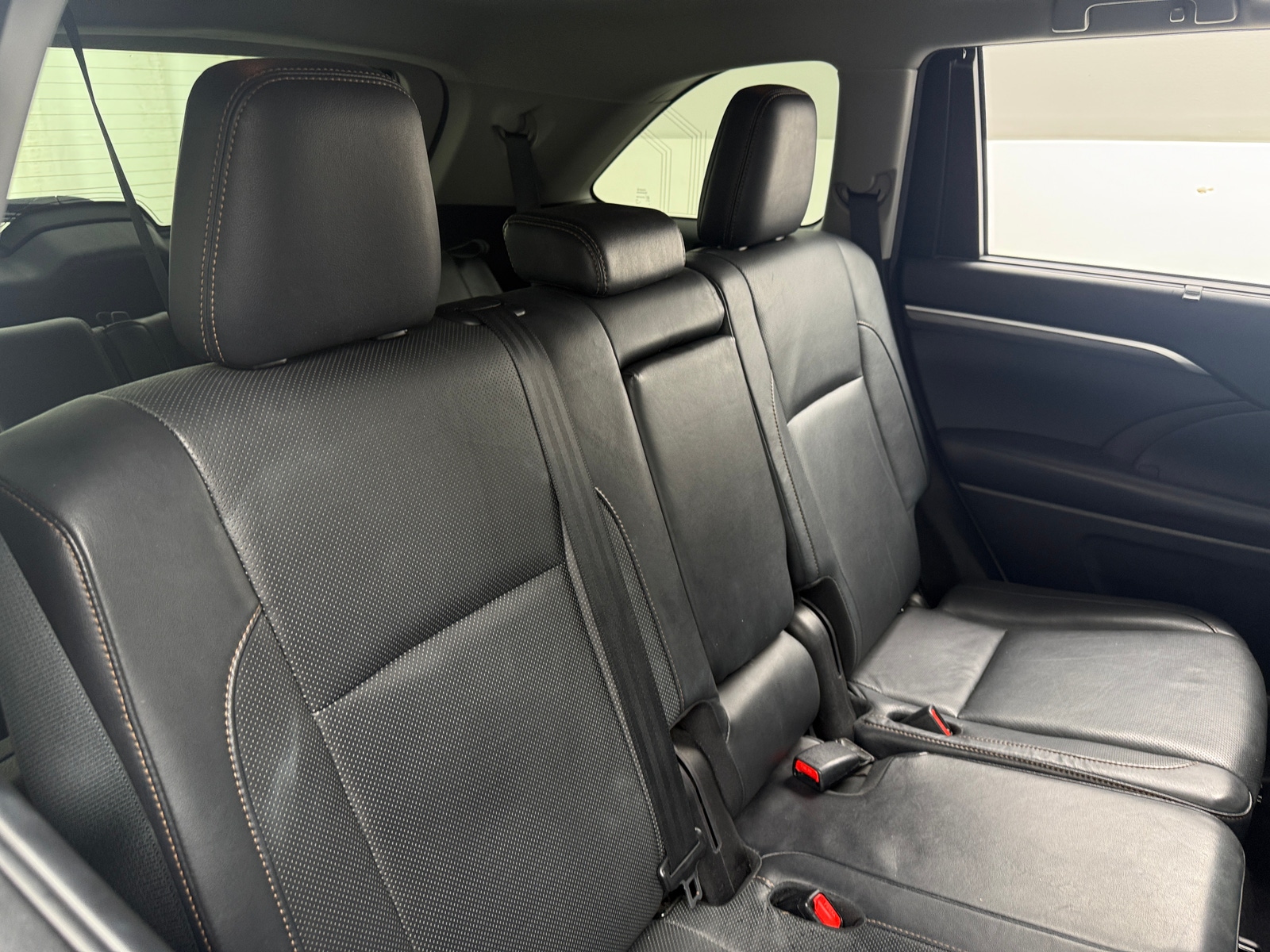 Thumbnail: 2017 Toyota Highlander - 5