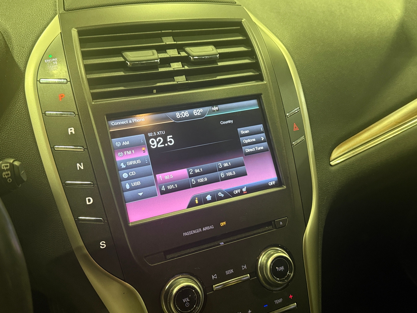 Thumbnail: 2015 Lincoln MKC - 3