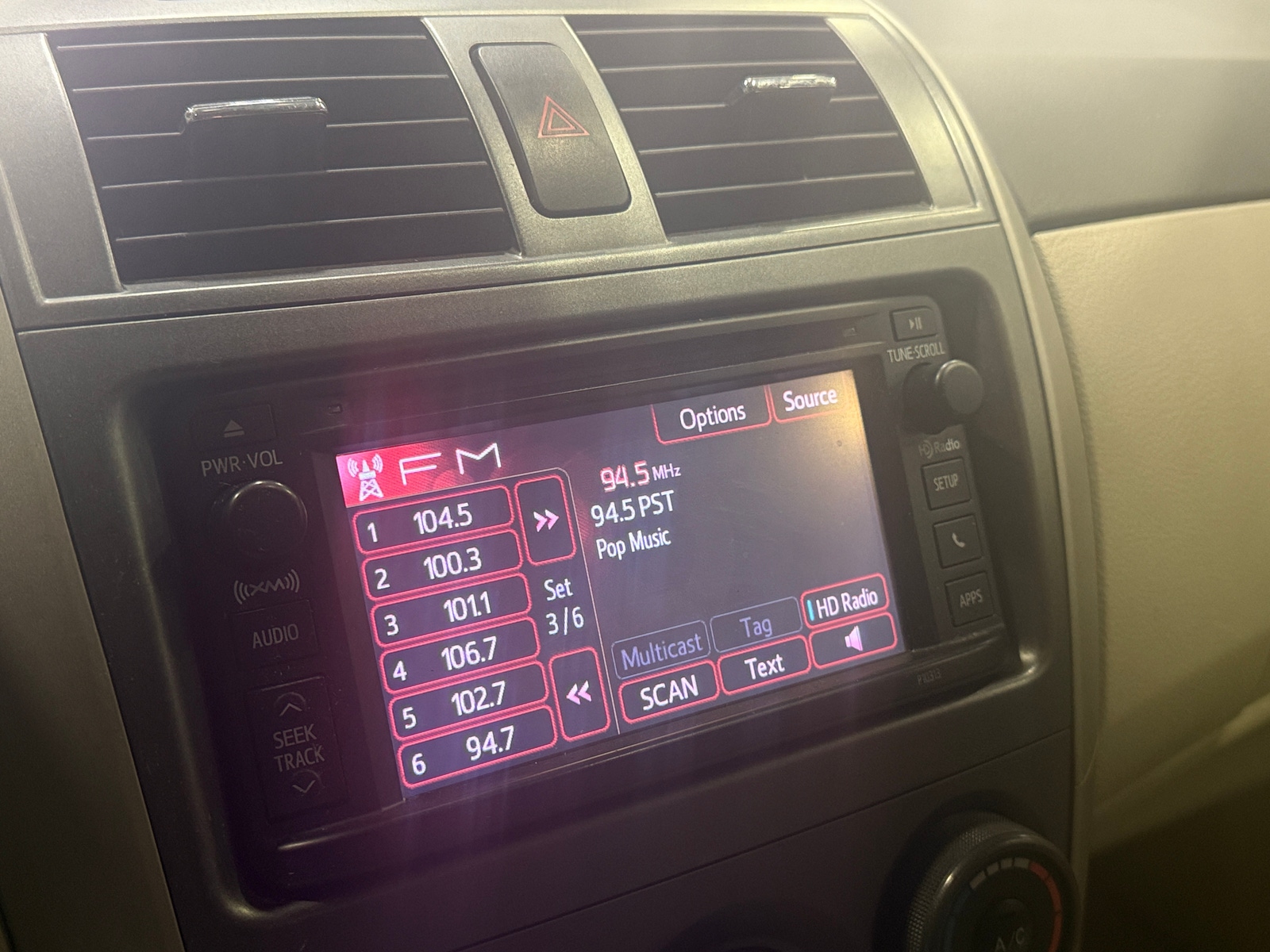 Thumbnail: 2012 Toyota Corolla - 4