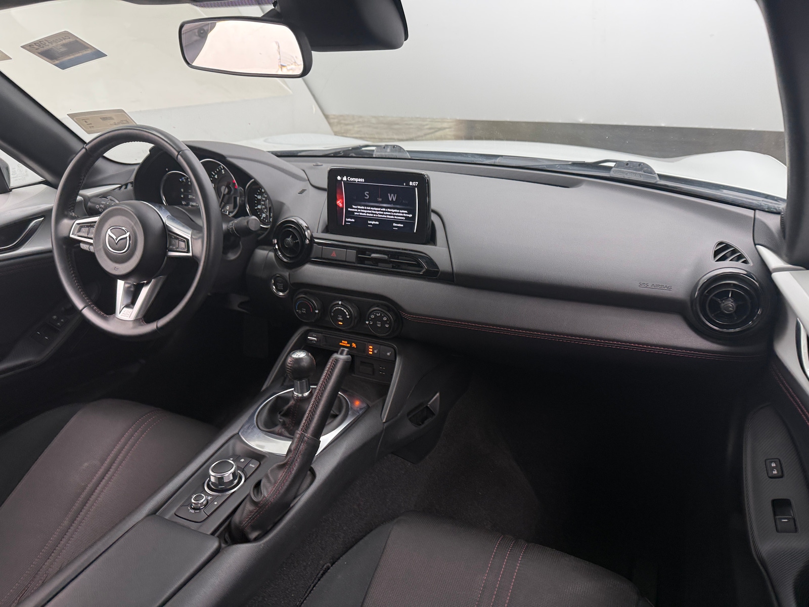 Thumbnail: 2019 Mazda MX-5 Miata - 3