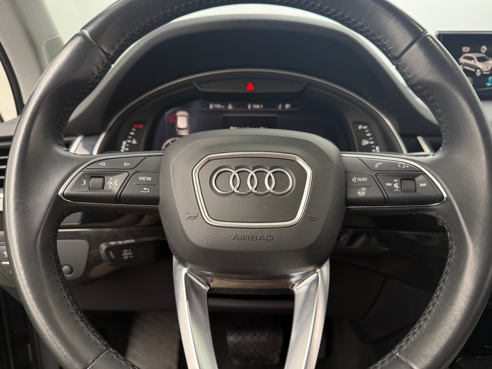 Thumbnail: 2019 Audi Q7 - 4