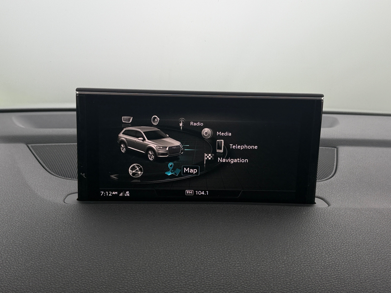 Thumbnail: 2019 Audi Q7 - 3