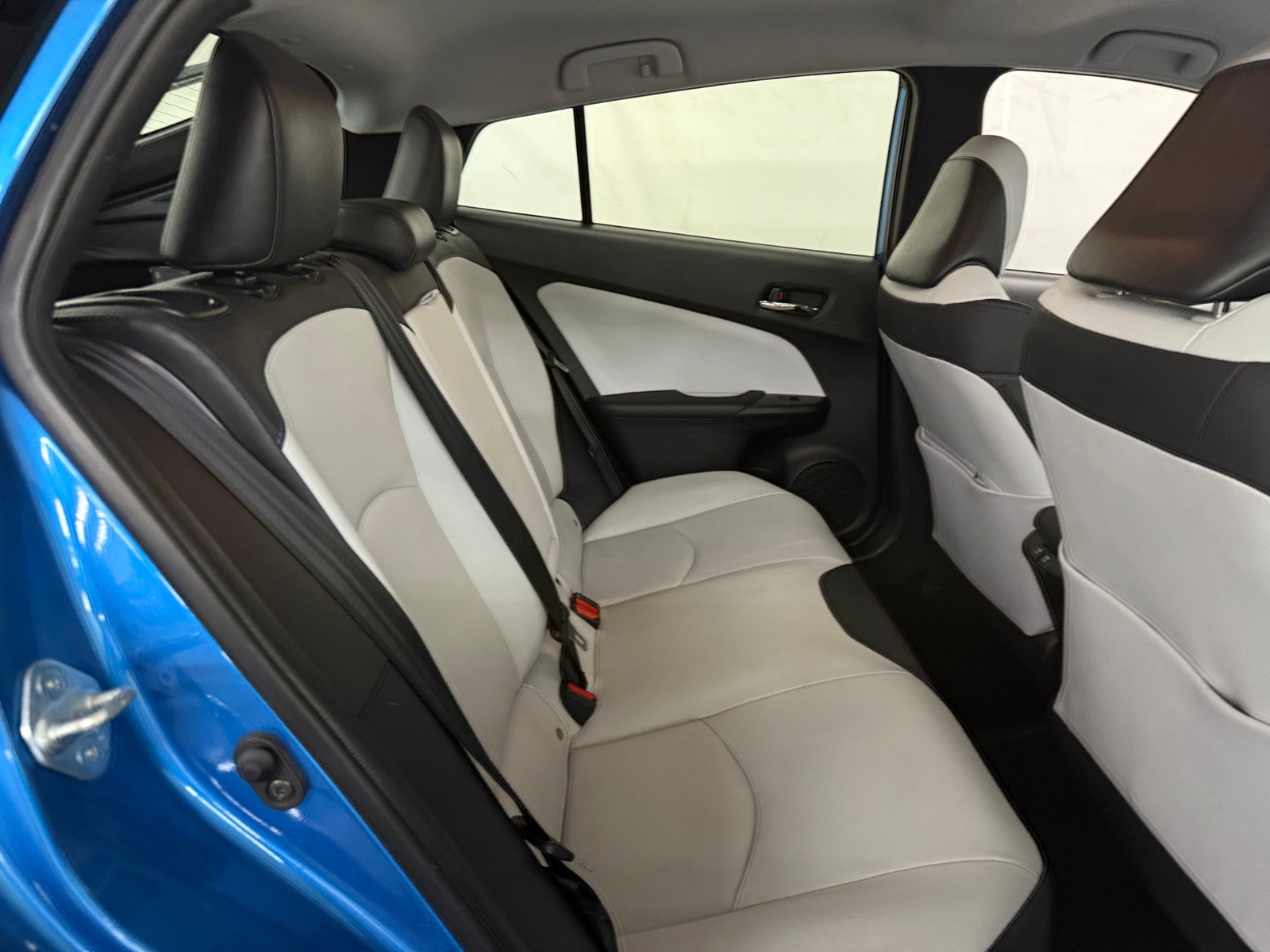 Thumbnail: 2021 Toyota Prius - 5