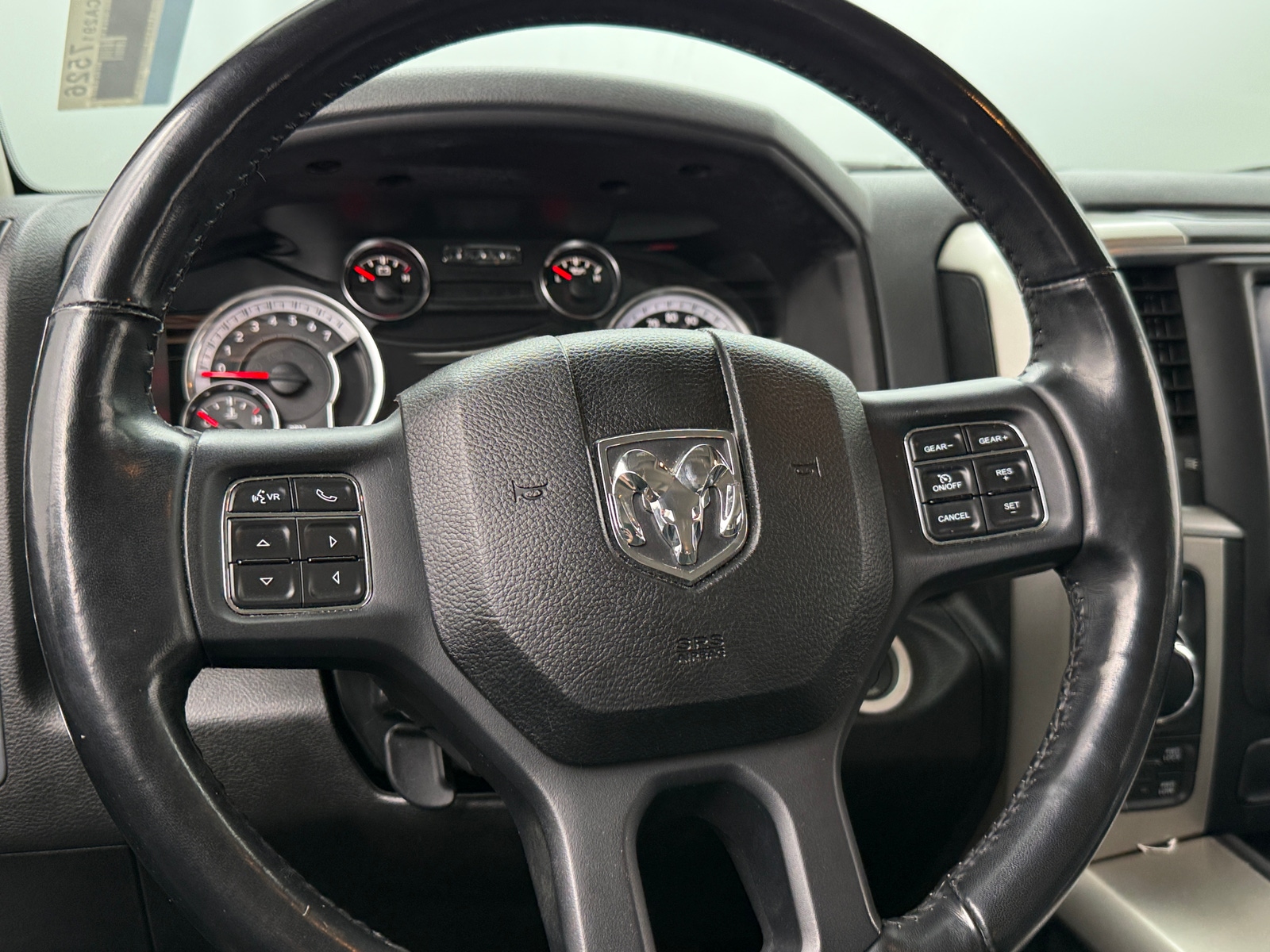 Thumbnail: 2020 RAM 1500 Classic - 5