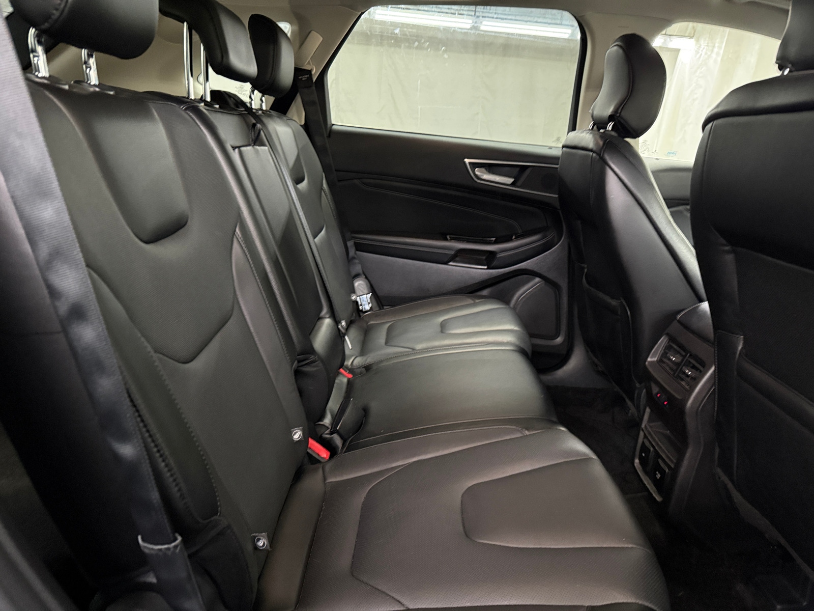 Thumbnail: 2017 Ford Edge - 5