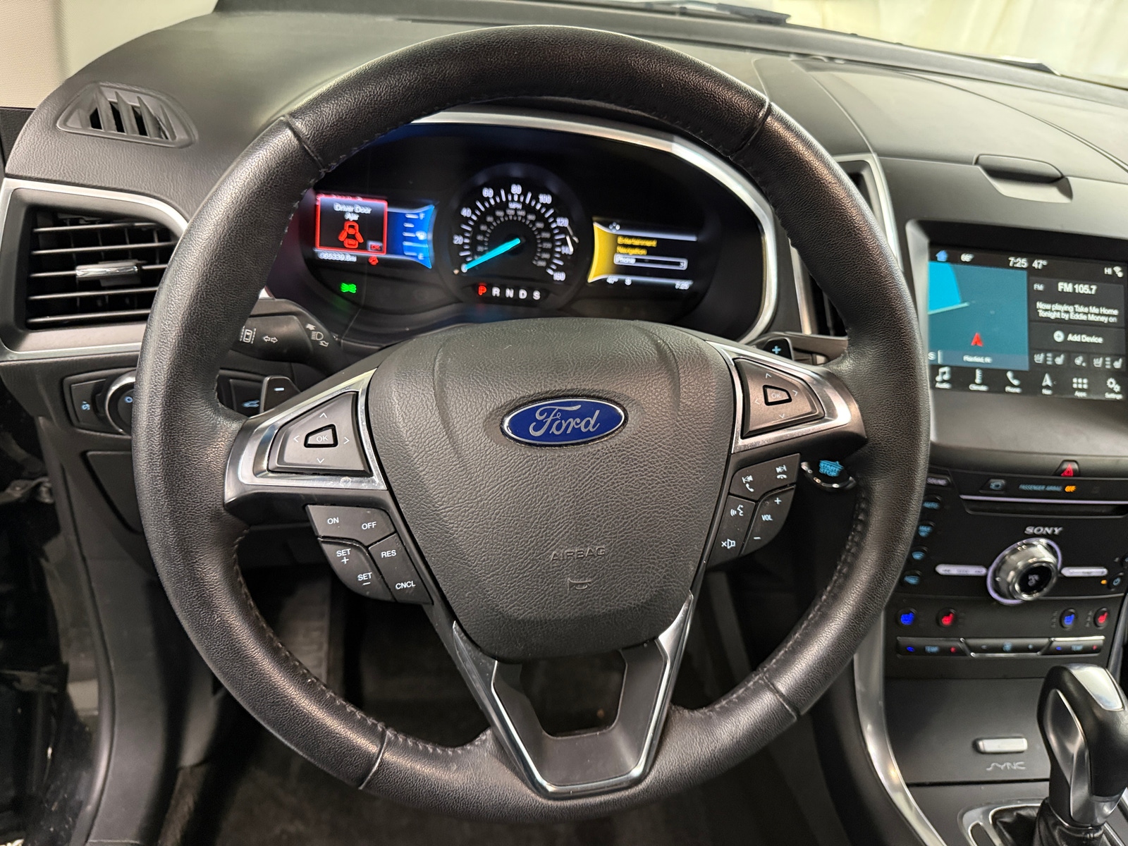 Thumbnail: 2017 Ford Edge - 4