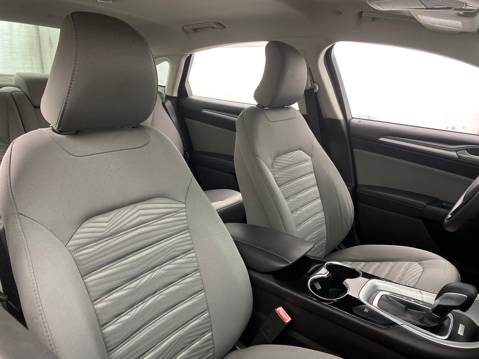 Thumbnail: 2016 Ford Fusion - 2