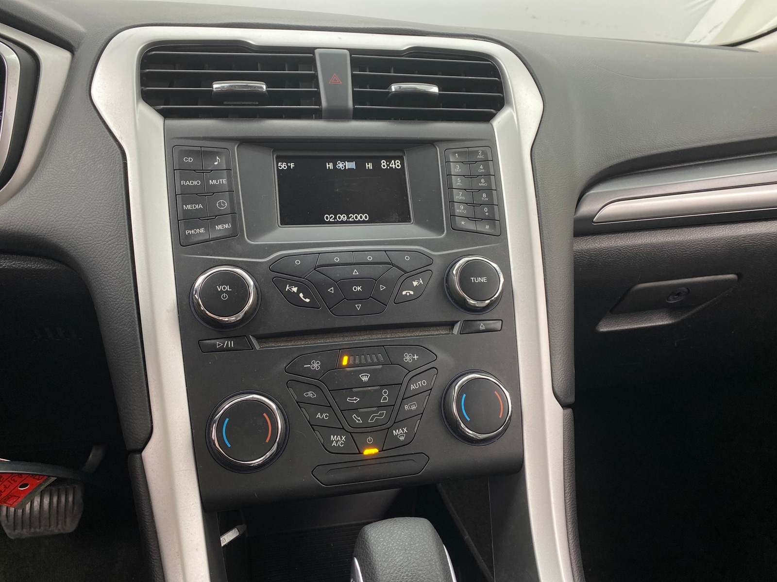 Thumbnail: 2016 Ford Fusion - 4