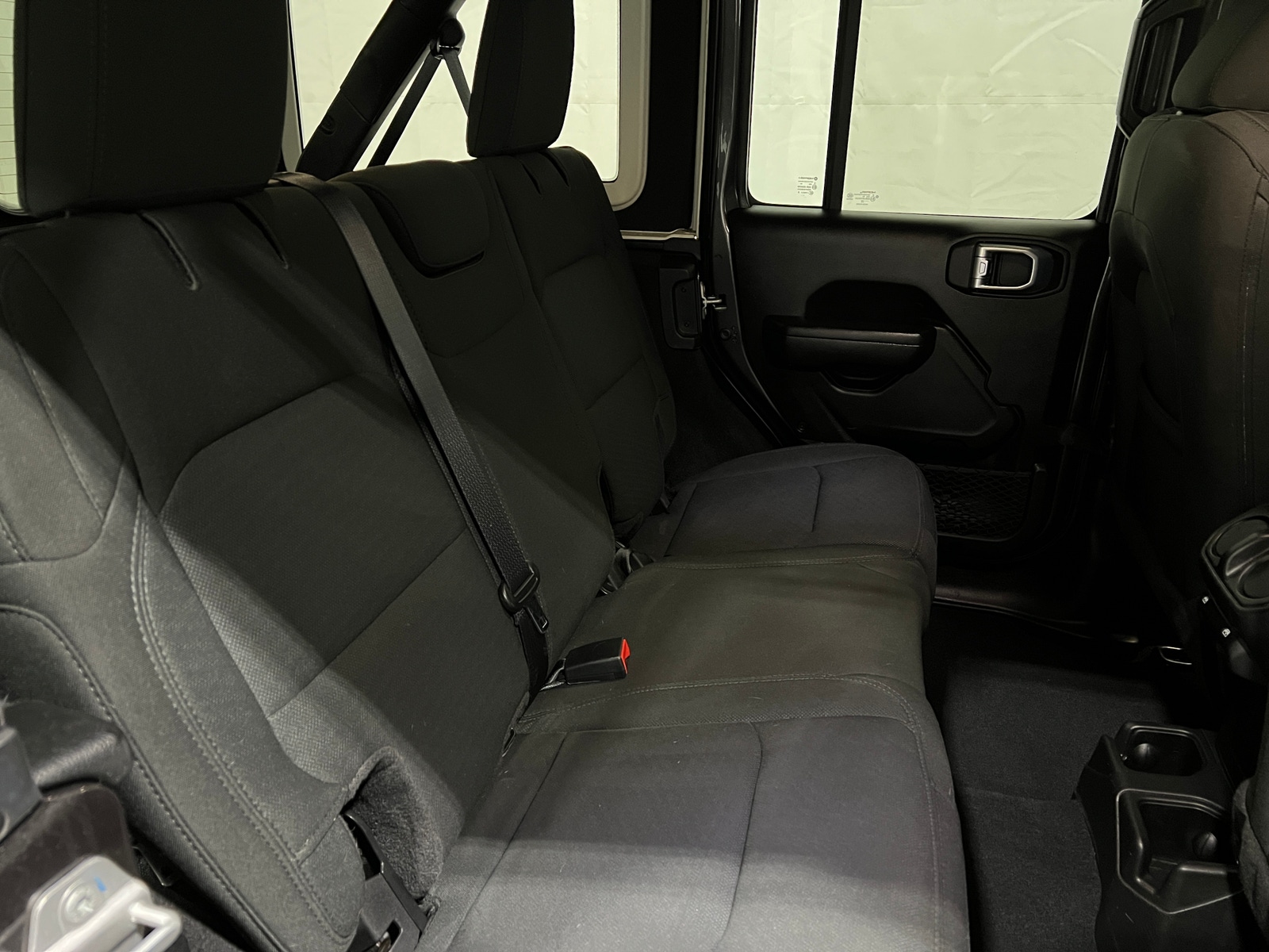 Thumbnail: 2022 Jeep Wrangler - 6