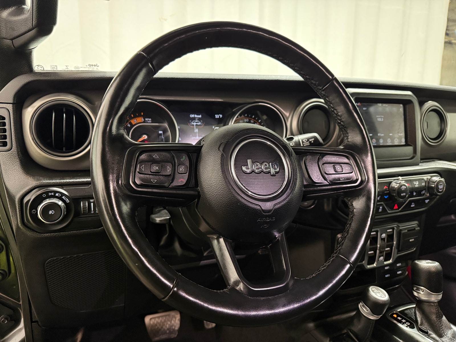 Thumbnail: 2022 Jeep Wrangler - 5