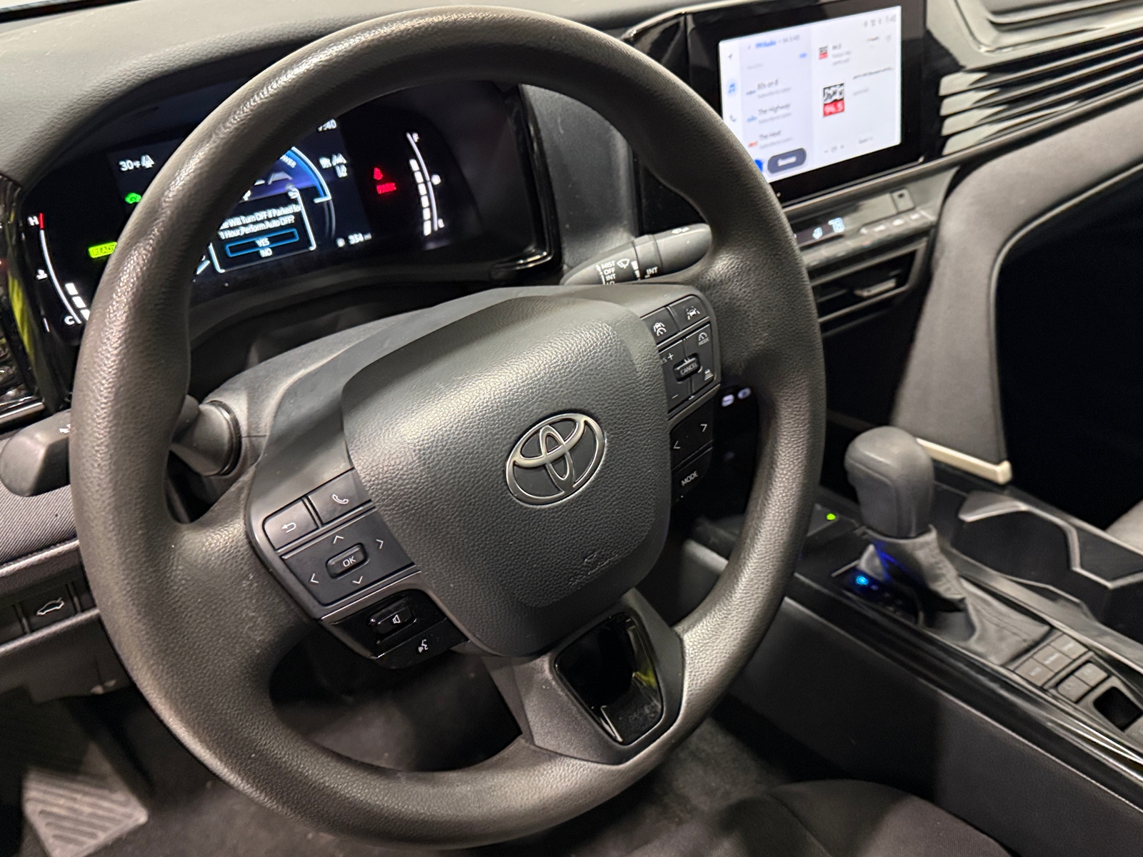 Thumbnail: 2025 Toyota Camry - 5