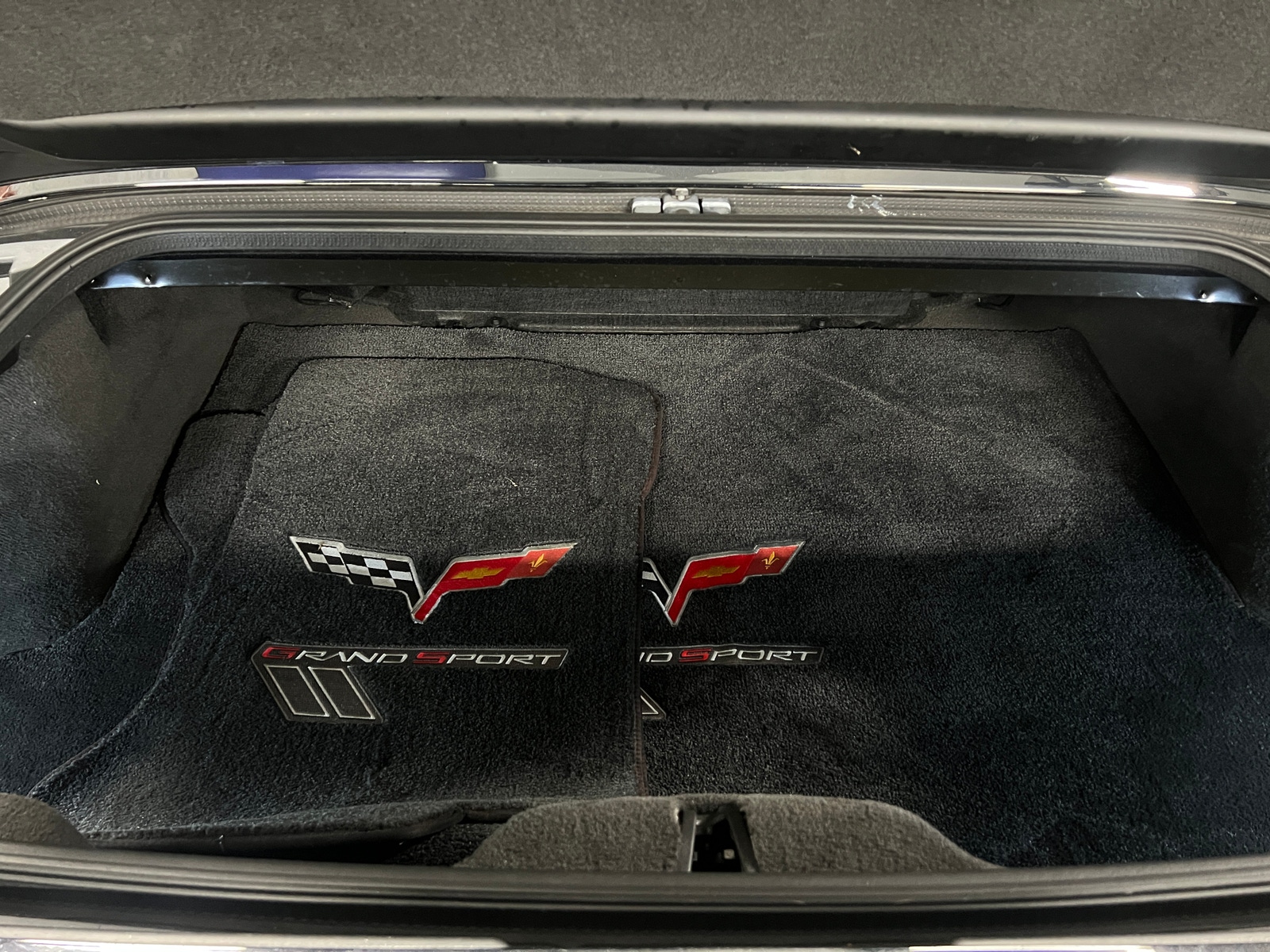 Thumbnail: 2013 Chevrolet Corvette - 4