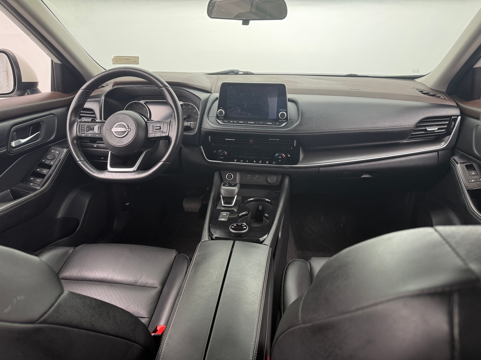 Thumbnail: 2023 Nissan Rogue - 2