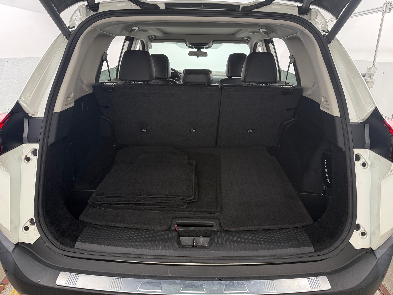 Thumbnail: 2023 Nissan Rogue - 6