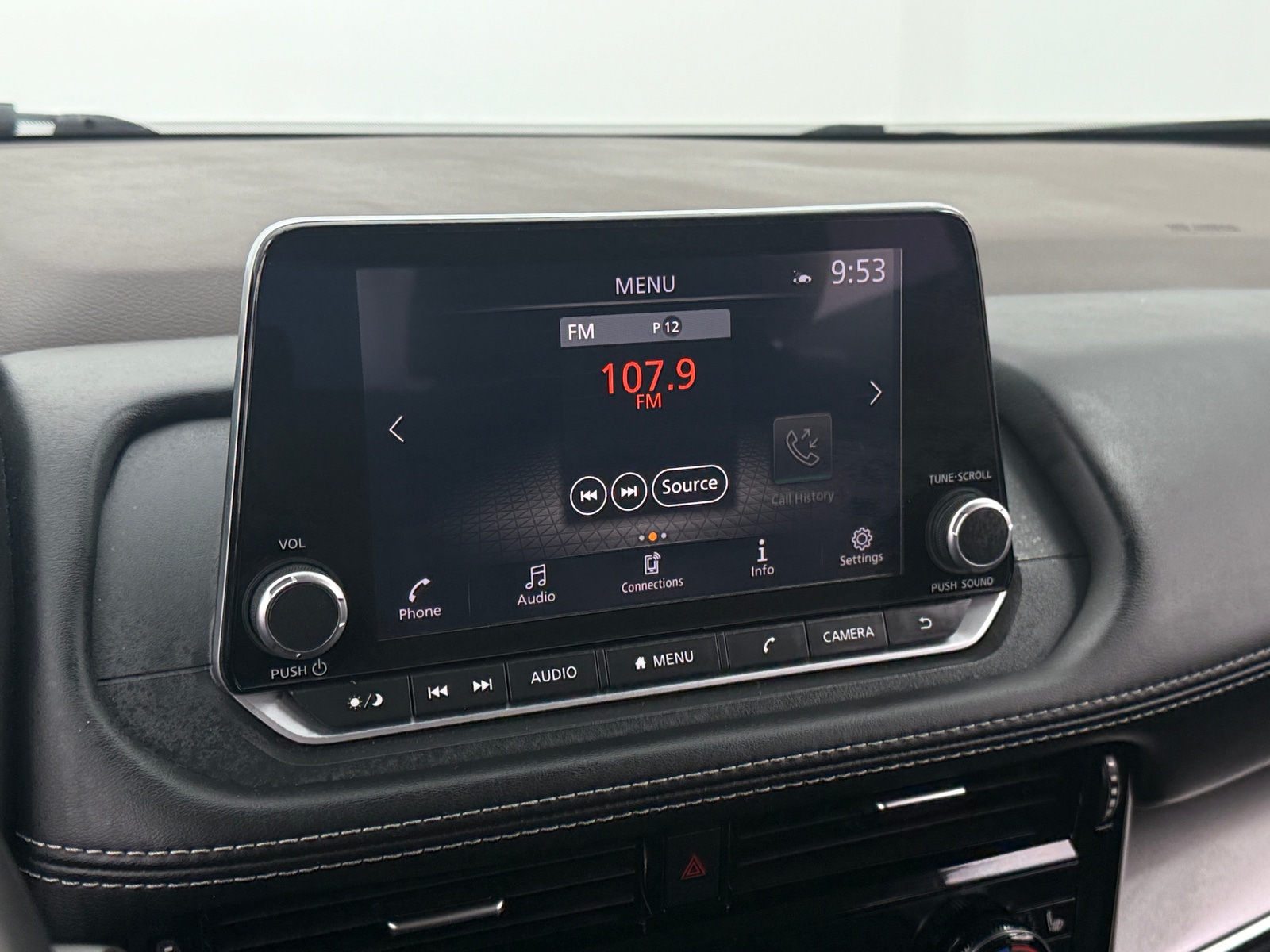 Thumbnail: 2023 Nissan Rogue - 3