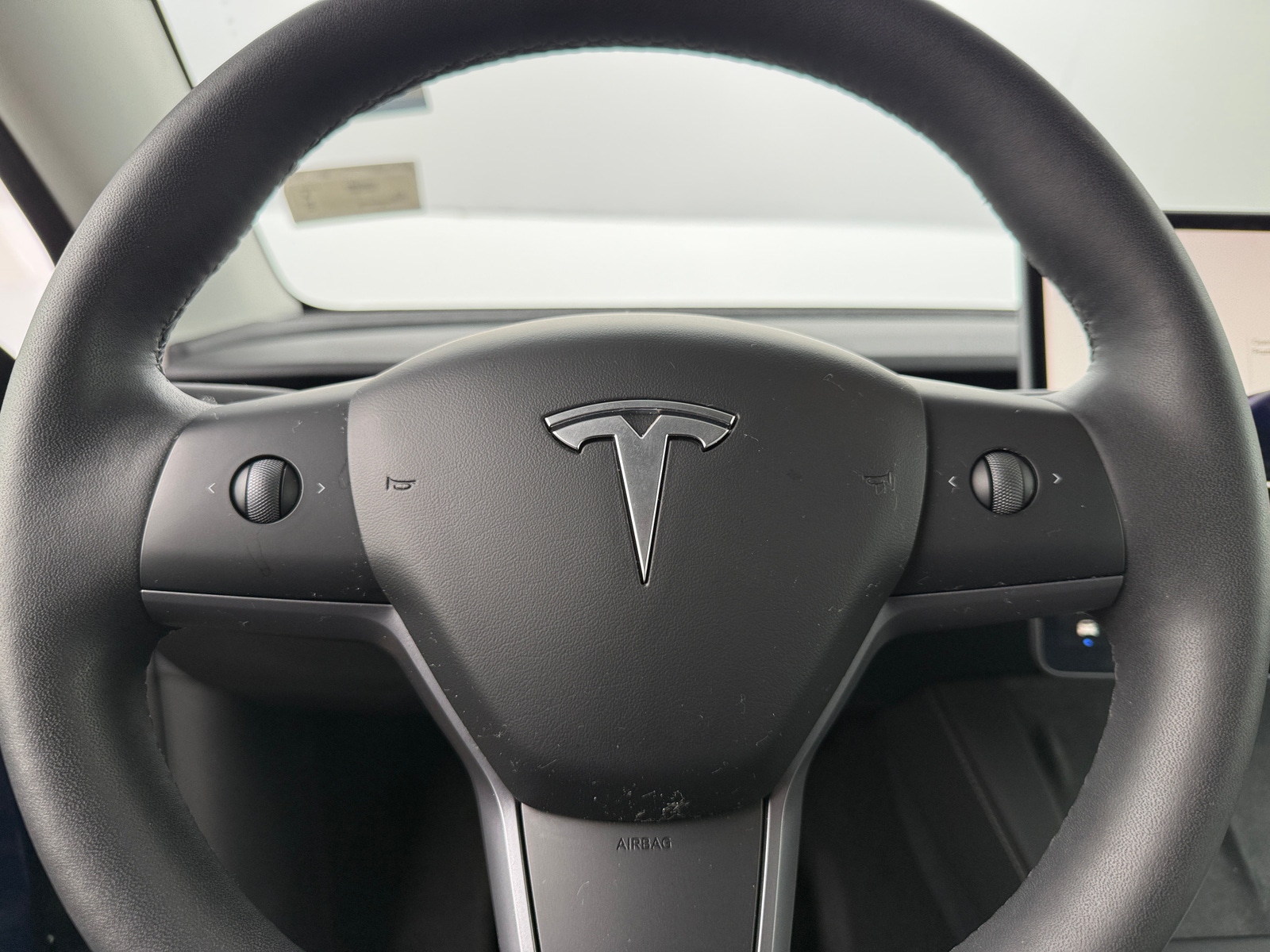 Thumbnail: 2023 Tesla Model Y - 4
