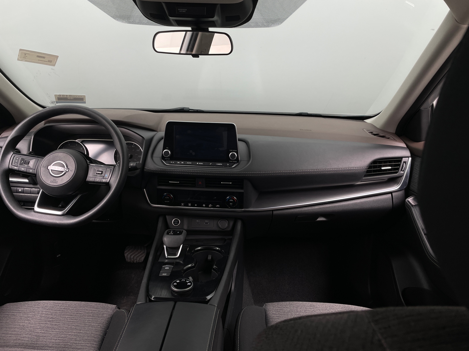 Thumbnail: 2023 Nissan Rogue - 3