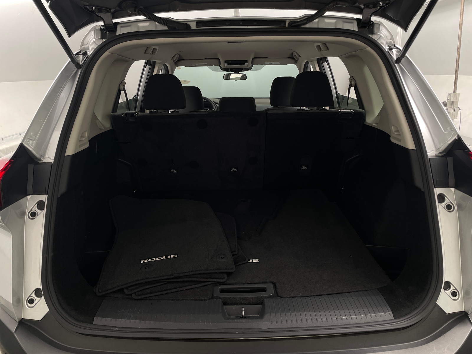 Thumbnail: 2023 Nissan Rogue - 7