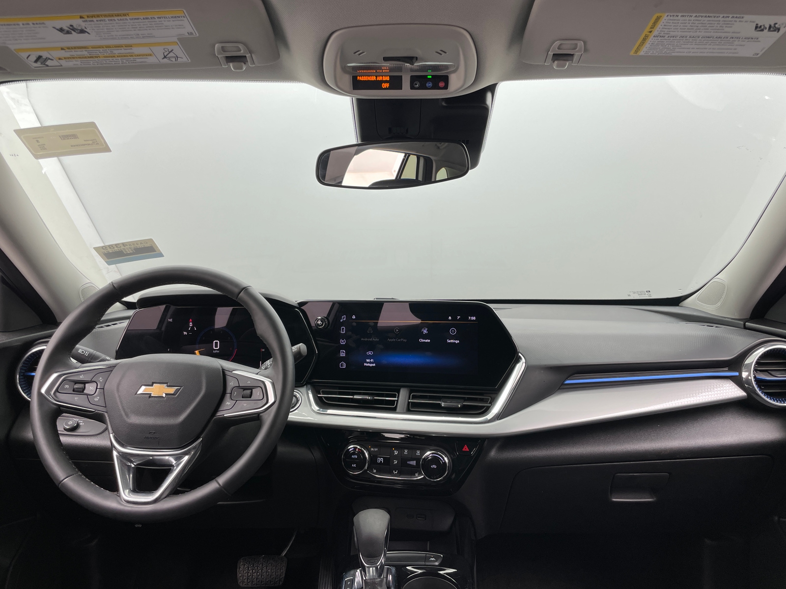 Thumbnail: 2025 Chevrolet Trax - 3