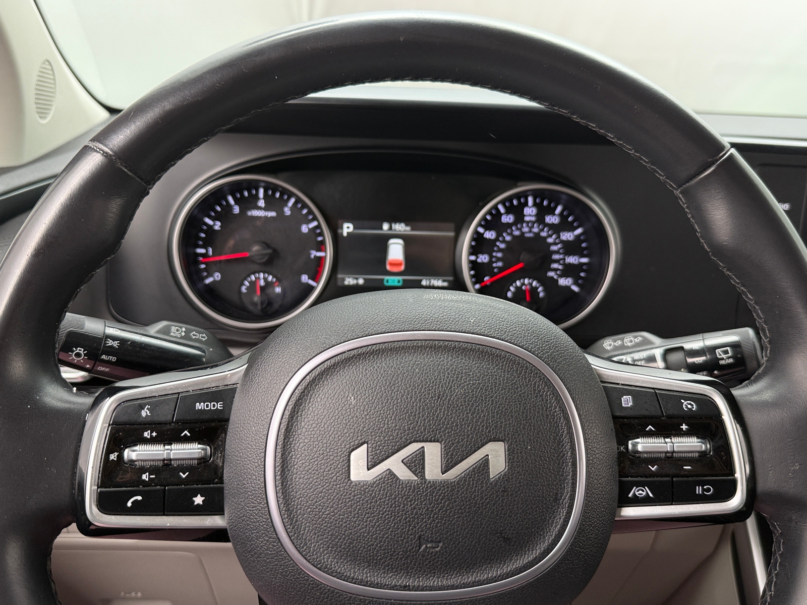 Thumbnail: 2024 Kia Carnival - 4