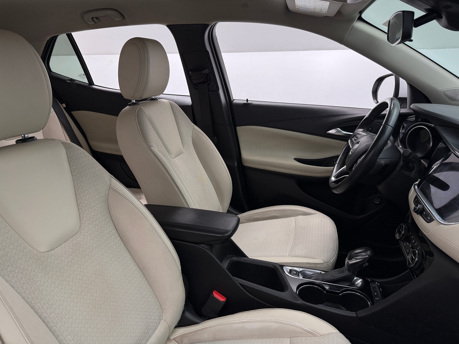 Thumbnail: 2022 Buick Encore GX - 2