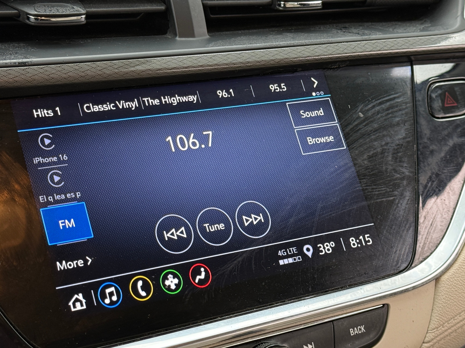 Thumbnail: 2022 Buick Encore GX - 4