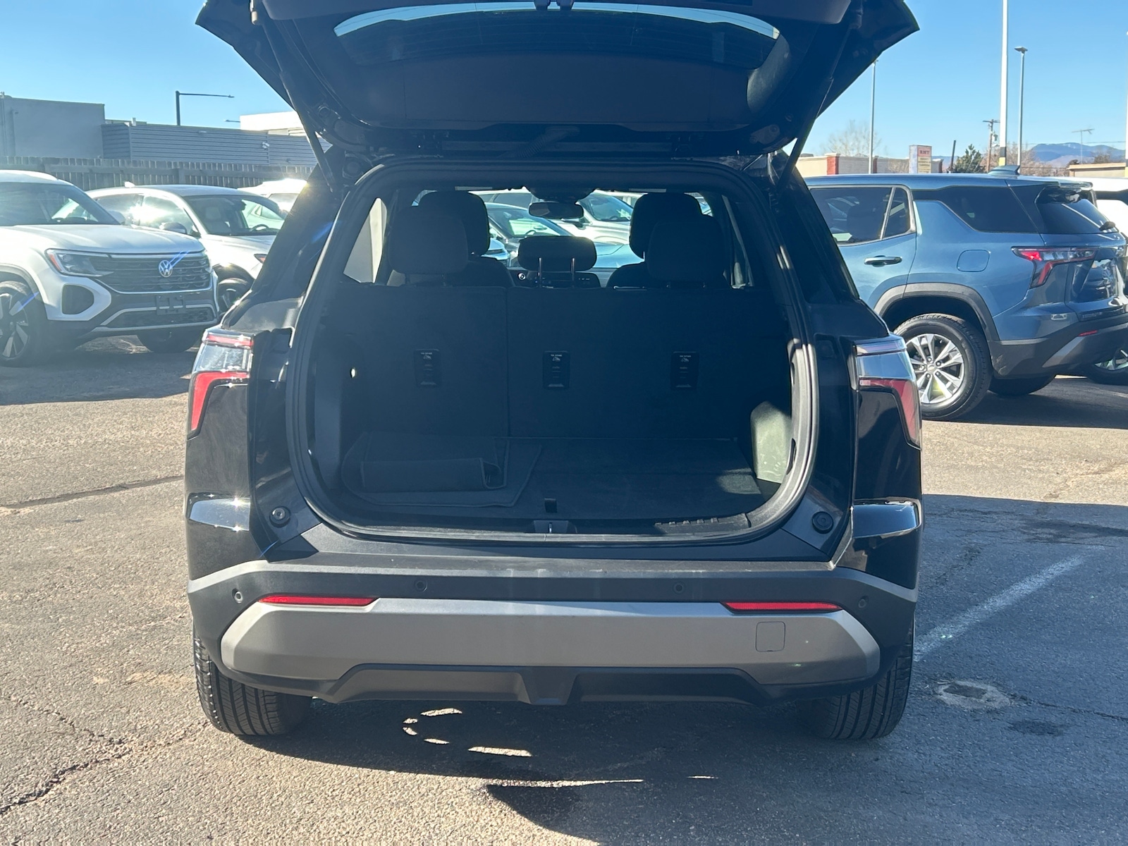 Thumbnail: 2025 Chevrolet Equinox - 6