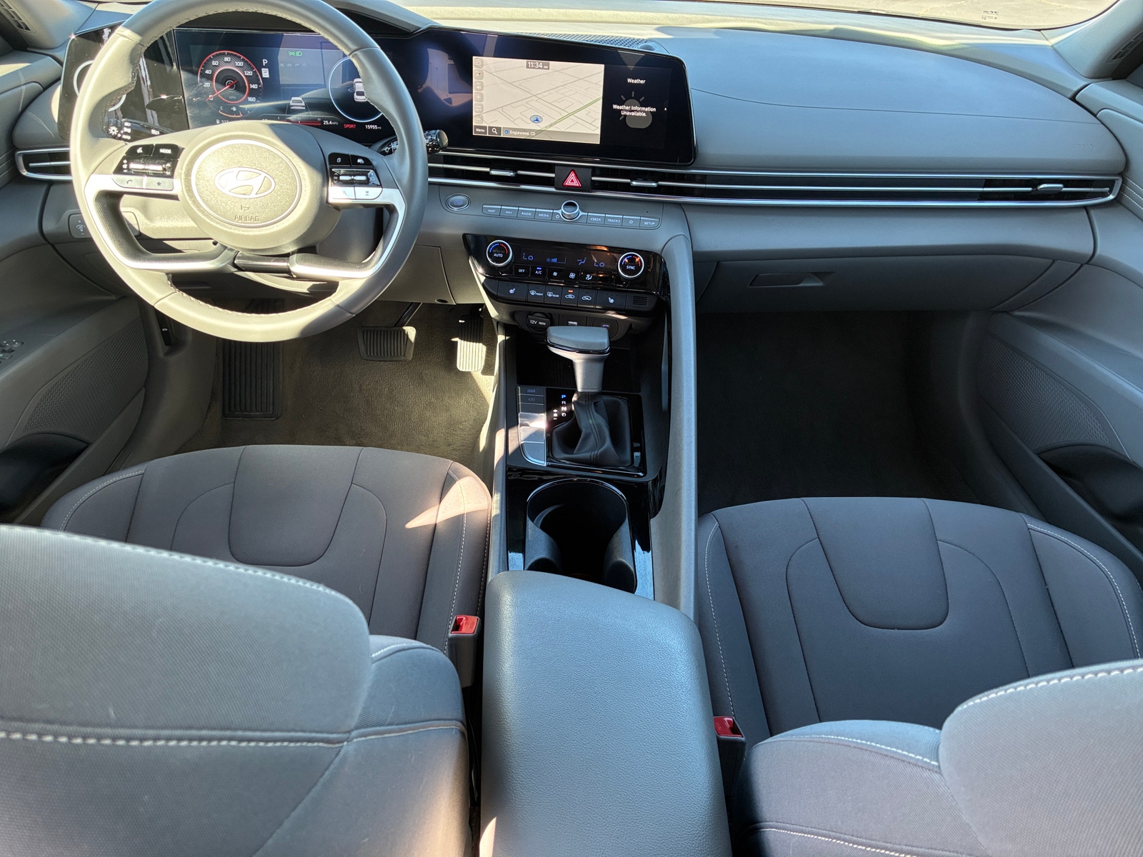 Thumbnail: 2025 Hyundai Elantra - 3