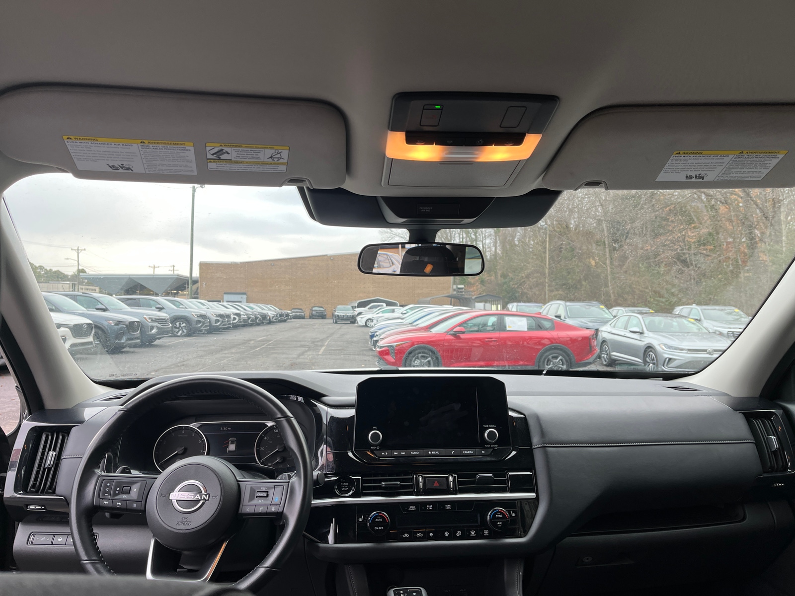 Thumbnail: 2025 Nissan Pathfinder - 3