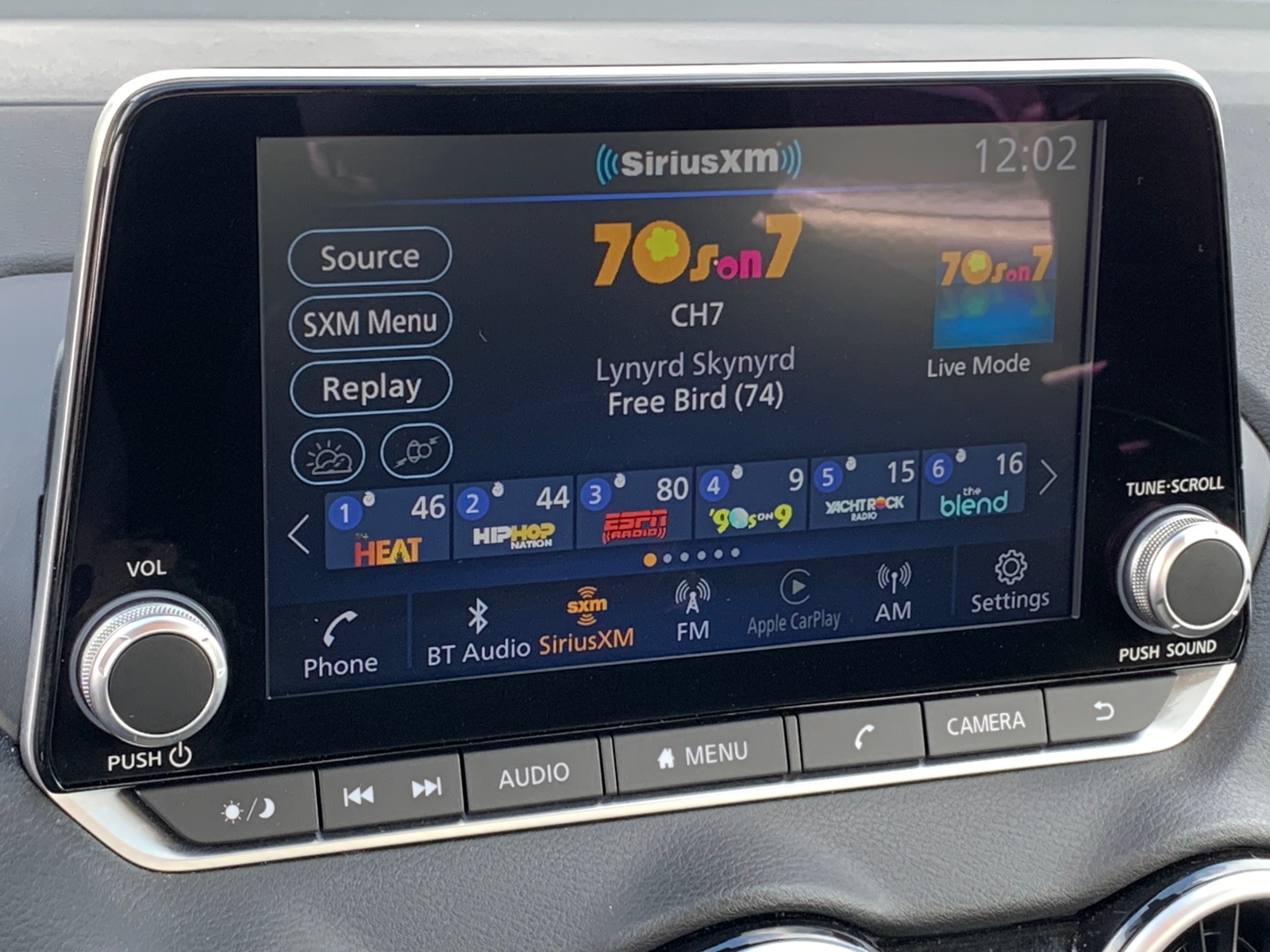 Thumbnail: 2025 Nissan Sentra - 4