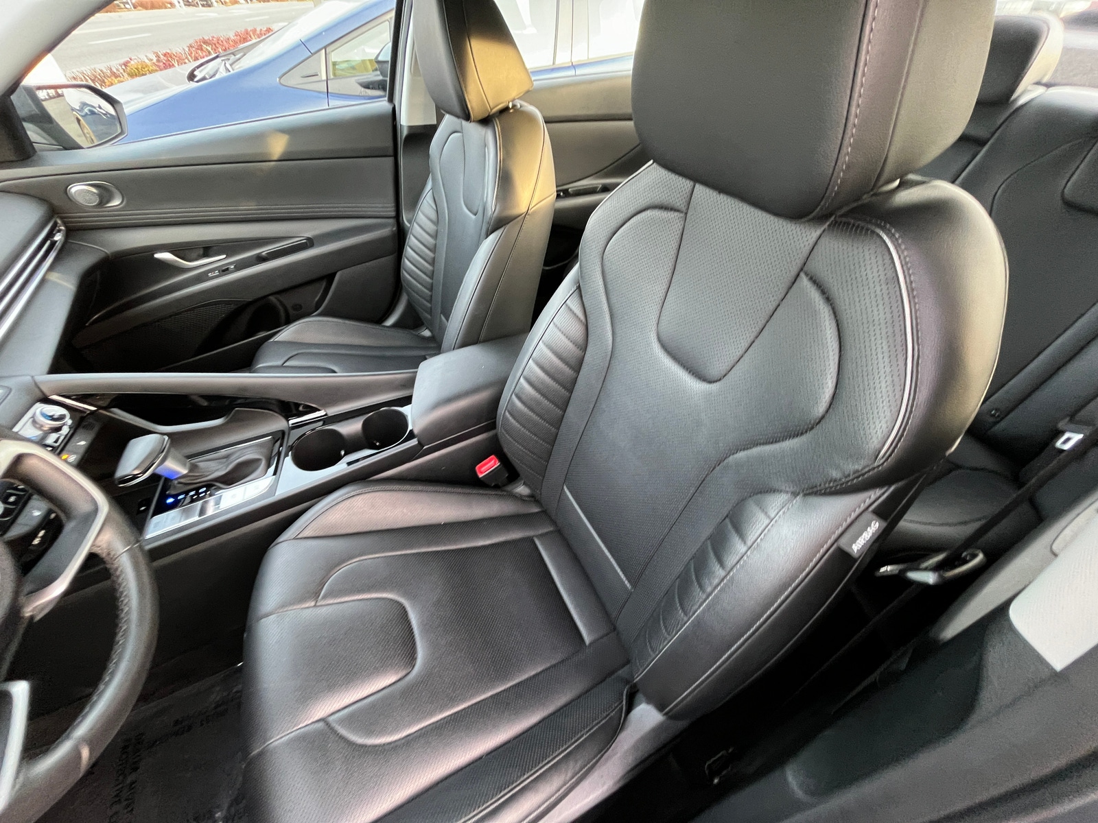 Thumbnail: 2025 Hyundai Elantra - 2