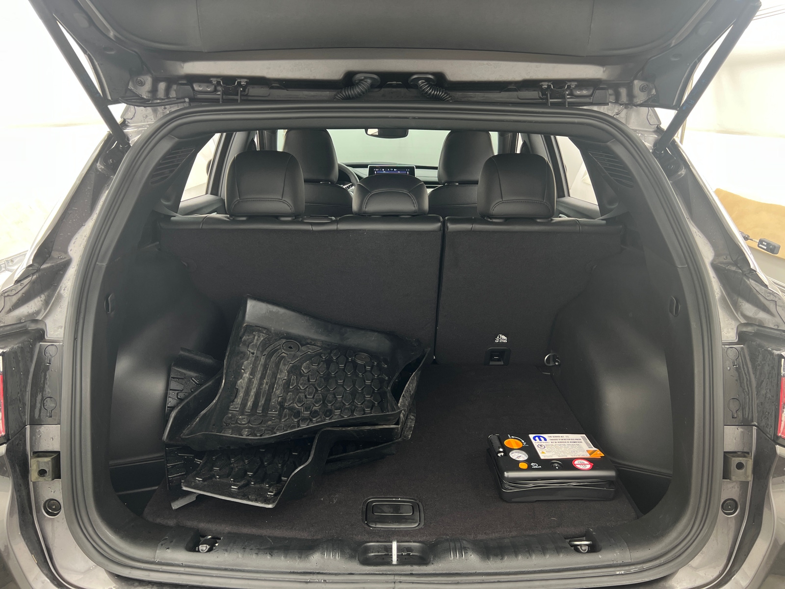 Thumbnail: 2024 Jeep Compass - 6