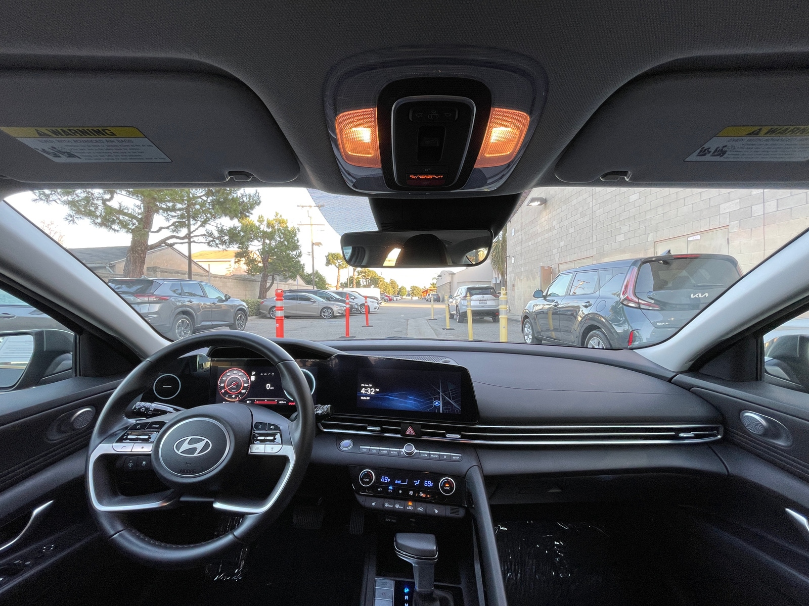 Thumbnail: 2025 Hyundai Elantra - 3