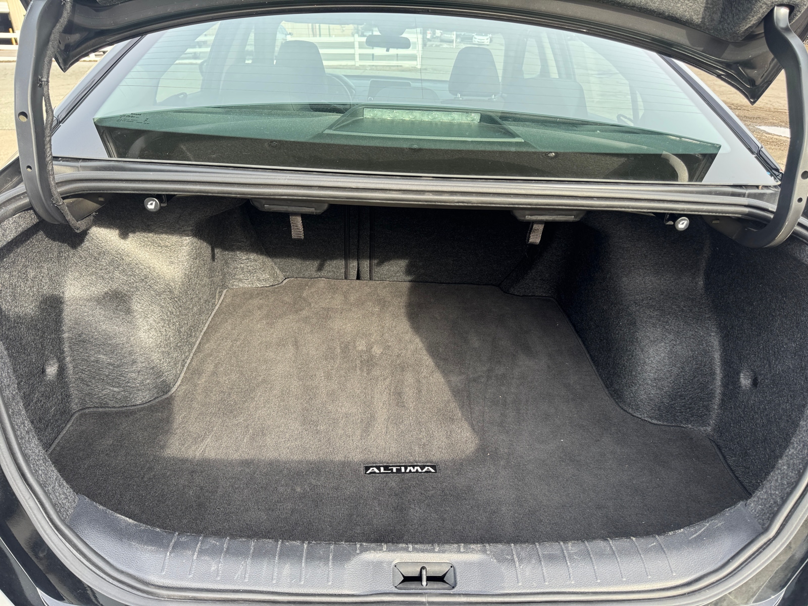 Thumbnail: 2025 Nissan Altima - 6