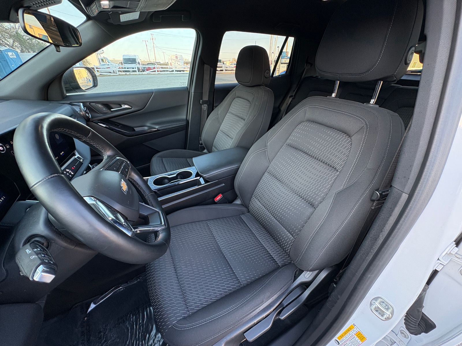 Thumbnail: 2025 Chevrolet Equinox - 2