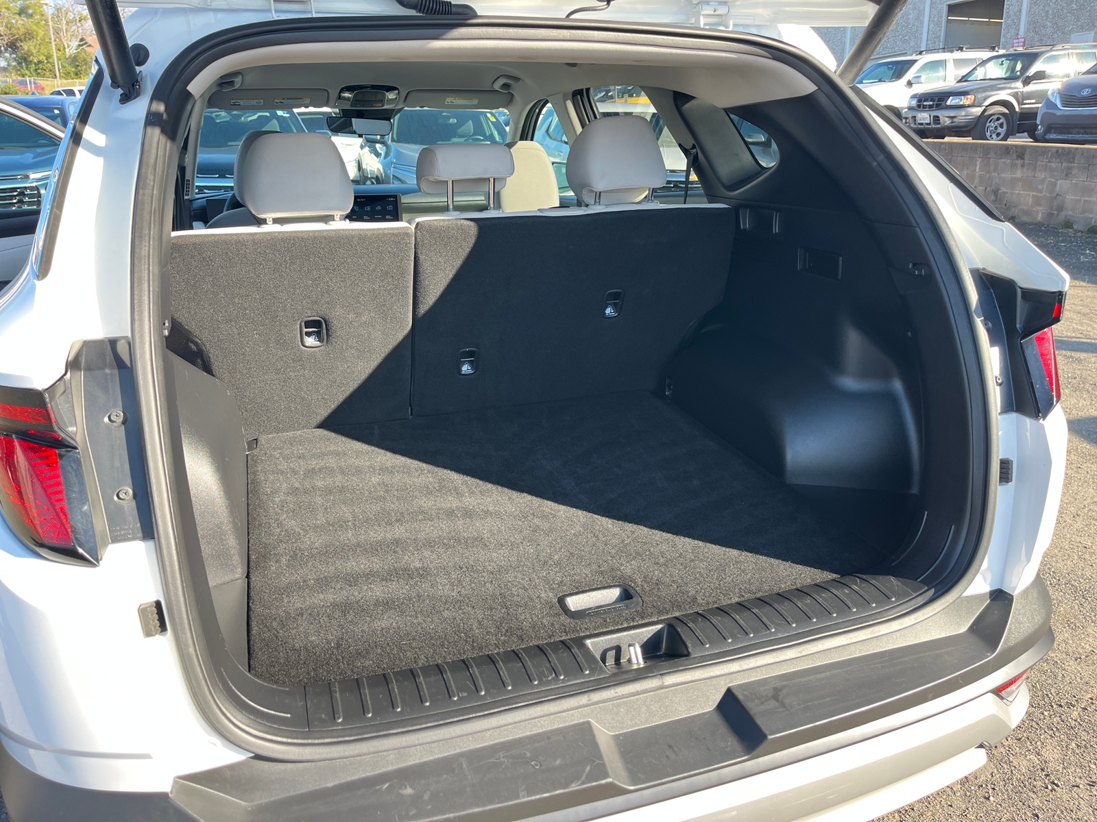 Thumbnail: 2025 Hyundai Tucson - 6