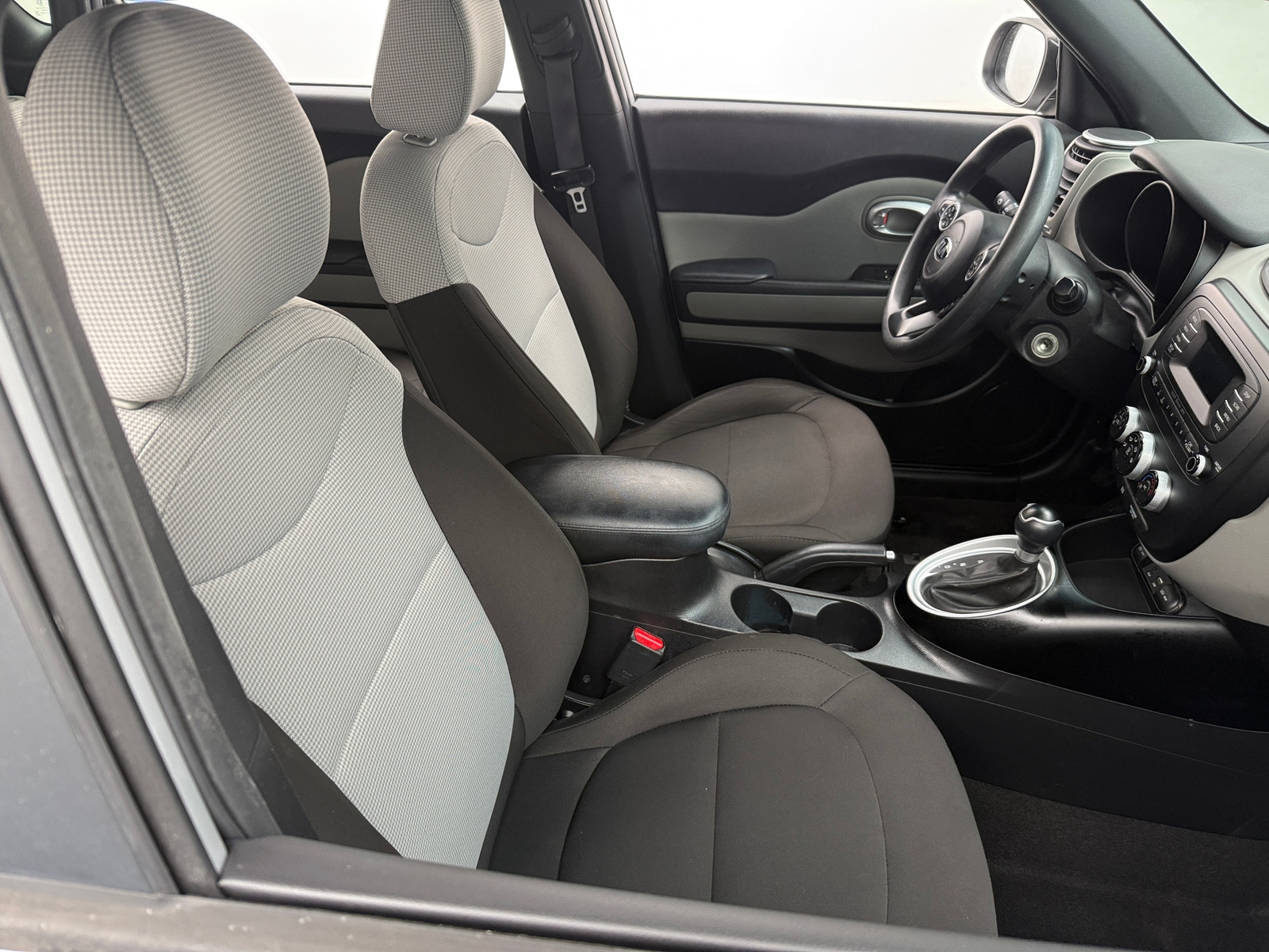 Thumbnail: 2016 Kia Soul - 2