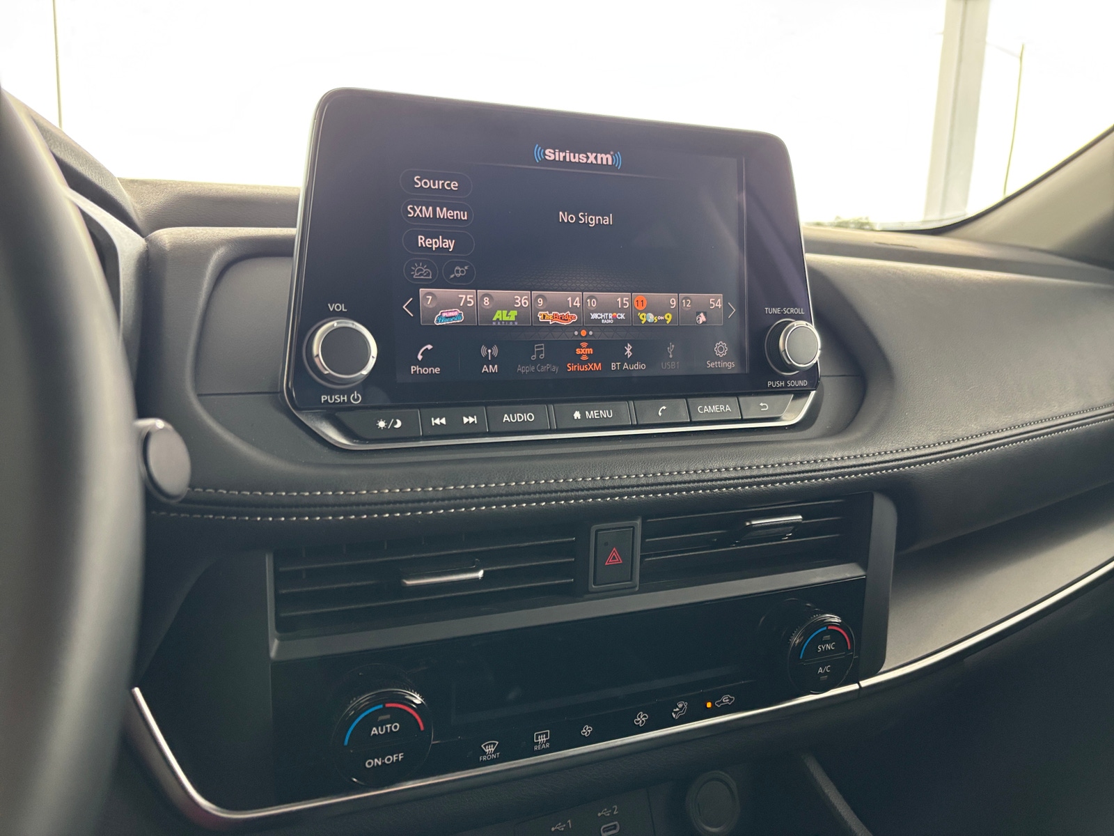 Thumbnail: 2025 Nissan Rogue - 4