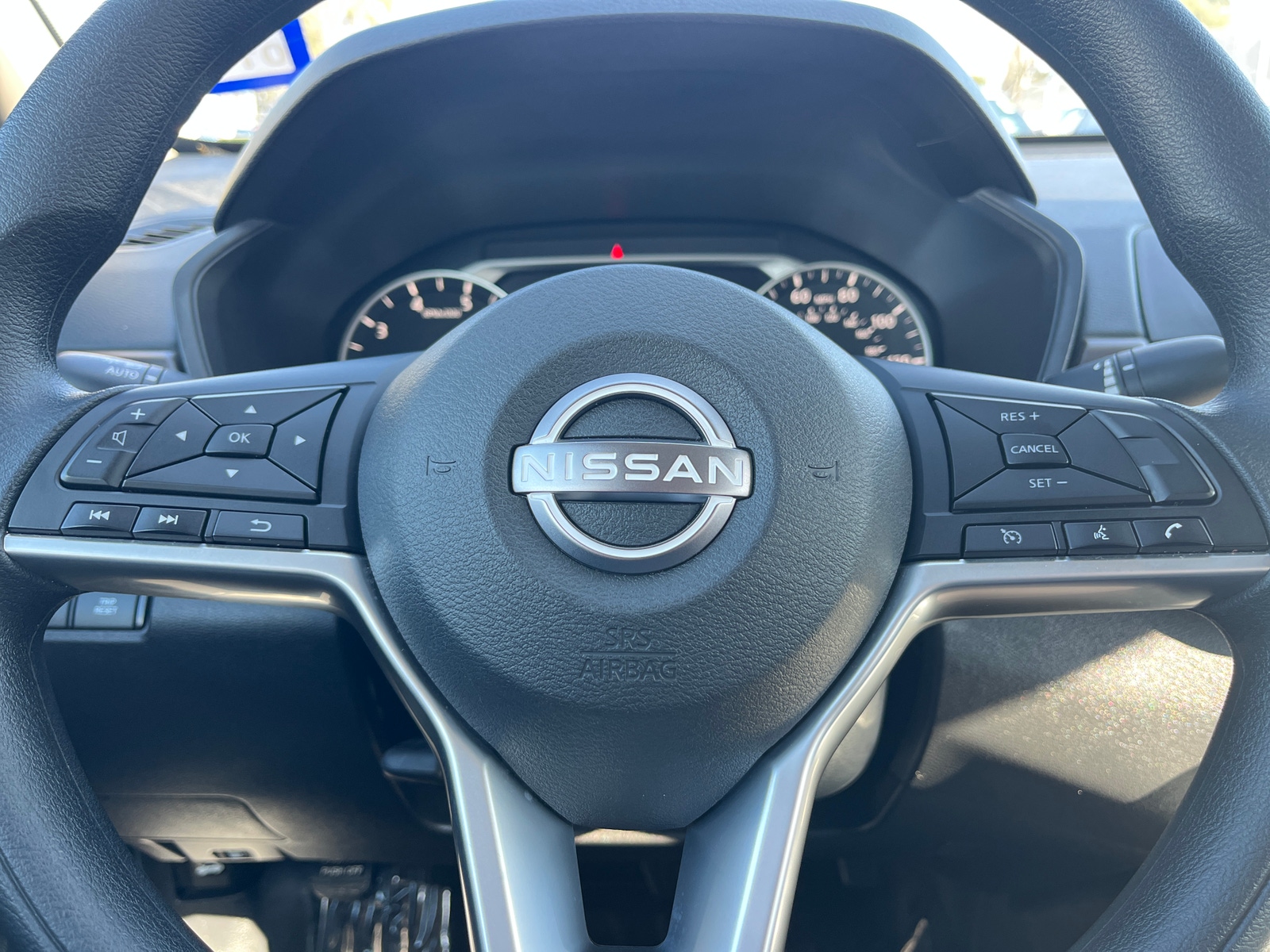 Thumbnail: 2025 Nissan Altima - 5