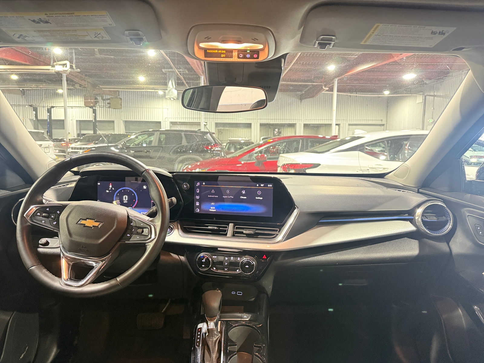 Thumbnail: 2025 Chevrolet Trax - 3