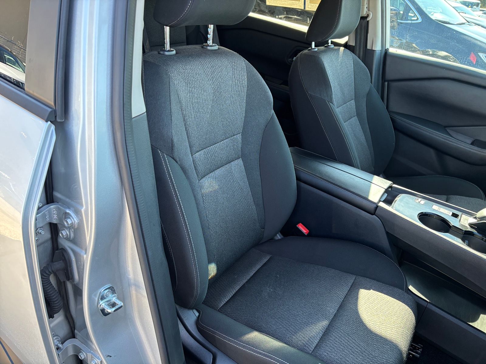 Thumbnail: 2025 Nissan Rogue - 2