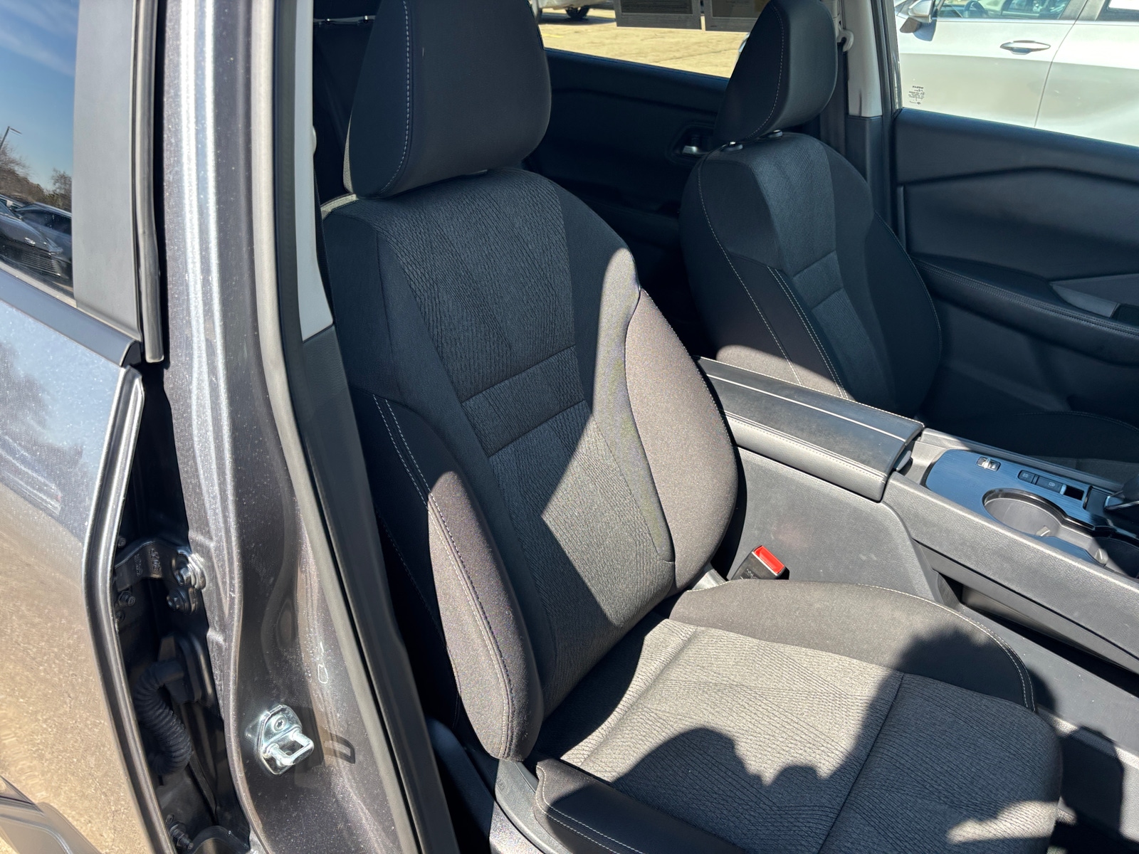 Thumbnail: 2025 Nissan Rogue - 2