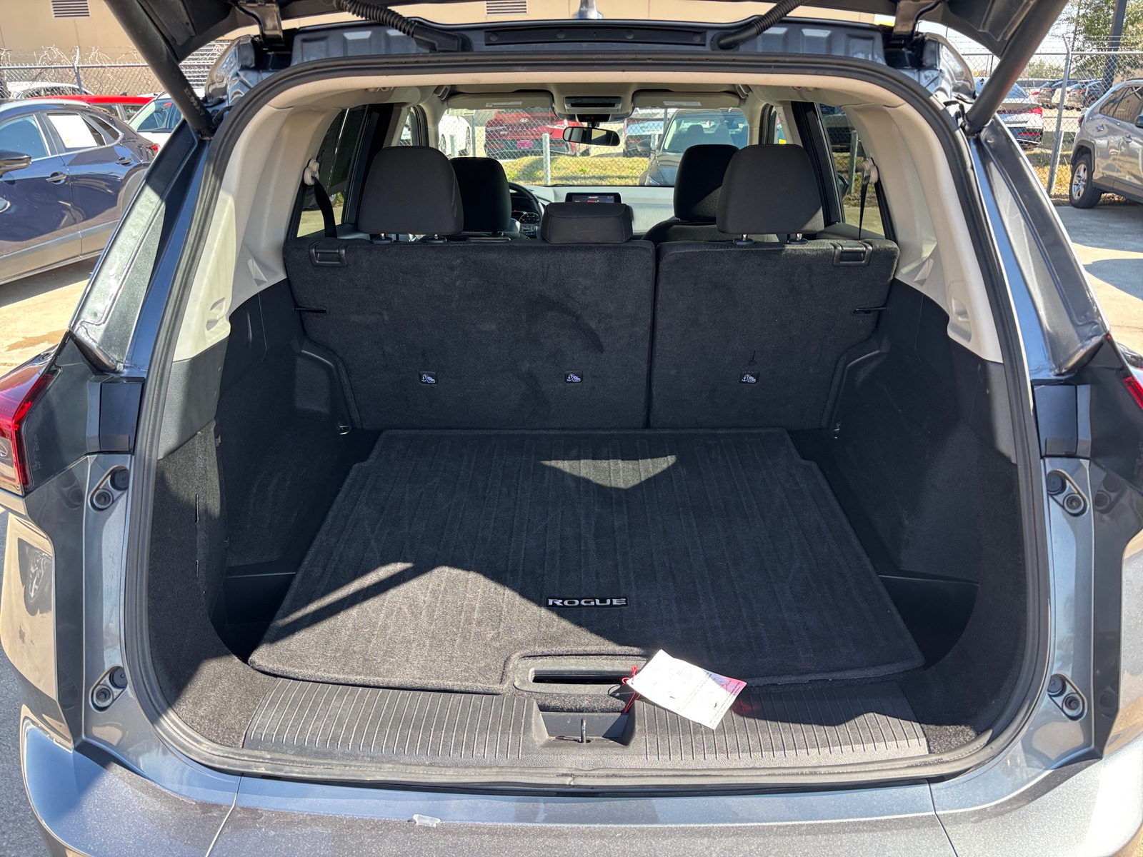 Thumbnail: 2025 Nissan Rogue - 6