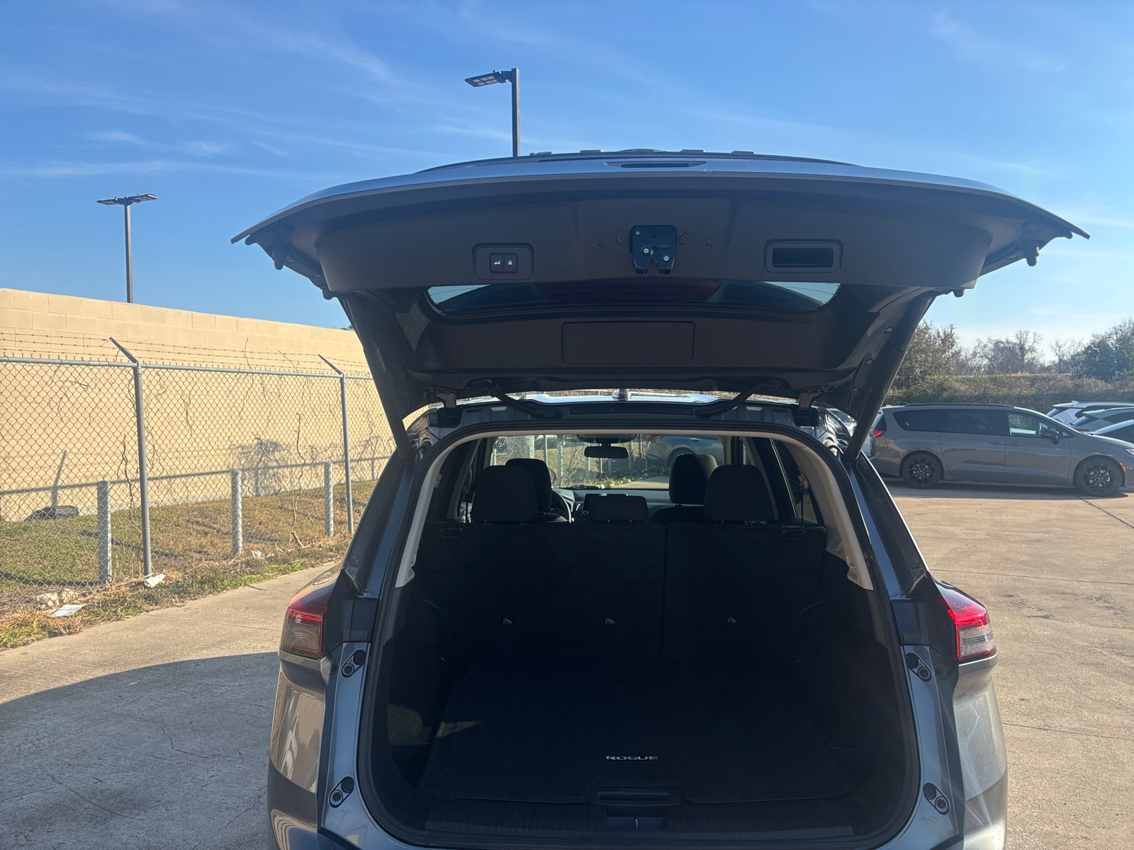 Thumbnail: 2025 Nissan Rogue - 6