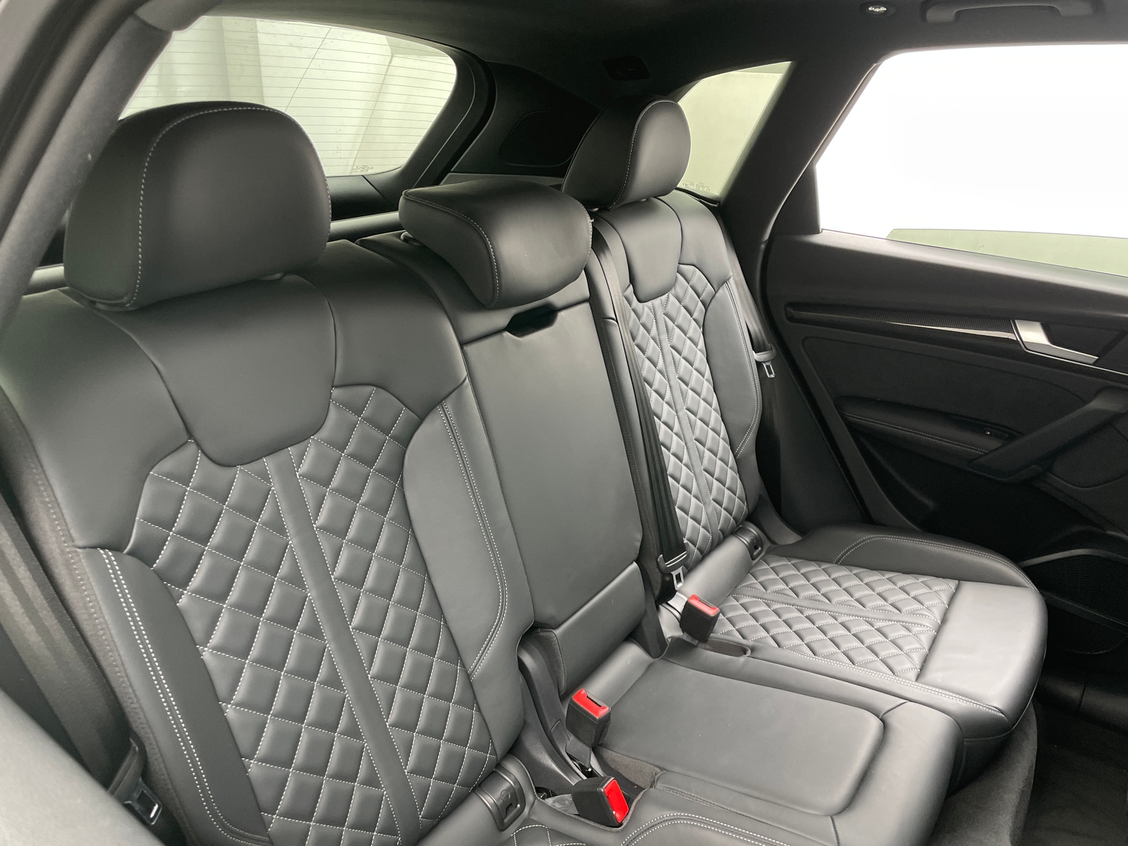 Thumbnail: 2022 Audi SQ5 - 5